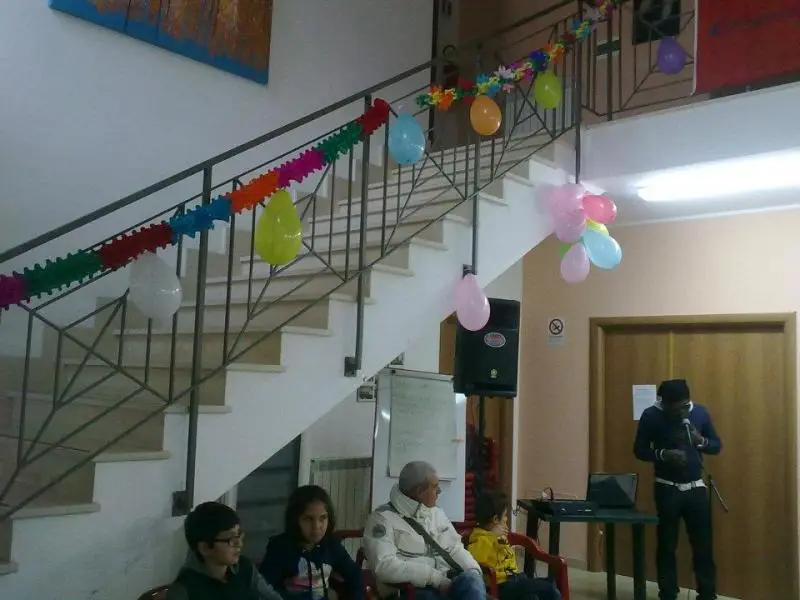 Migranti centro Desport